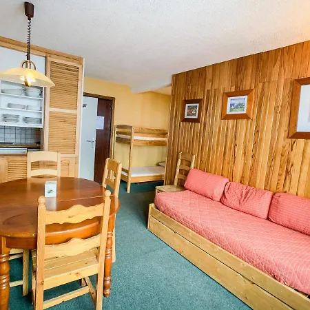 Apartment Cosy - Proche Pistes Et Commerces - Balcon - 6 Couchages - Fr-1-502-501 *